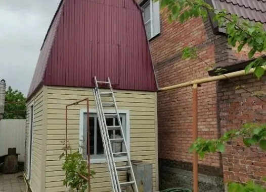 szomszedhaz600 1 526x381.jpeg